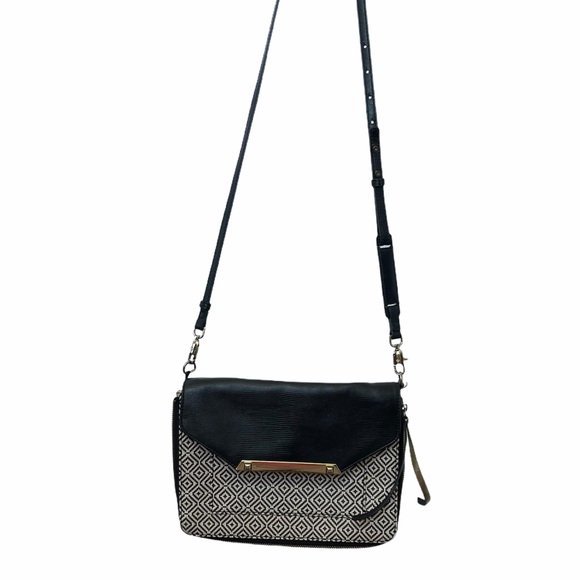 🌸Stella & Dot Crossbody! - Picture 6 of 11